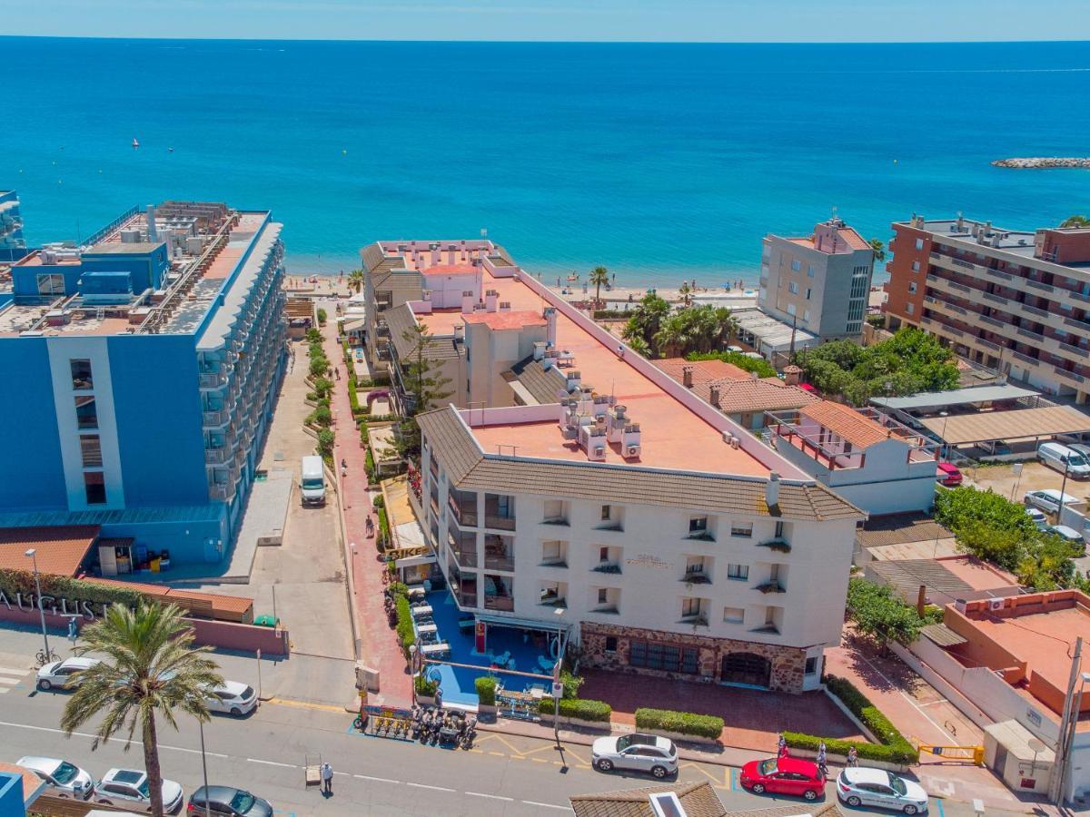 Apartamentos Turisticos Augustus Камбрильс Экстерьер фото